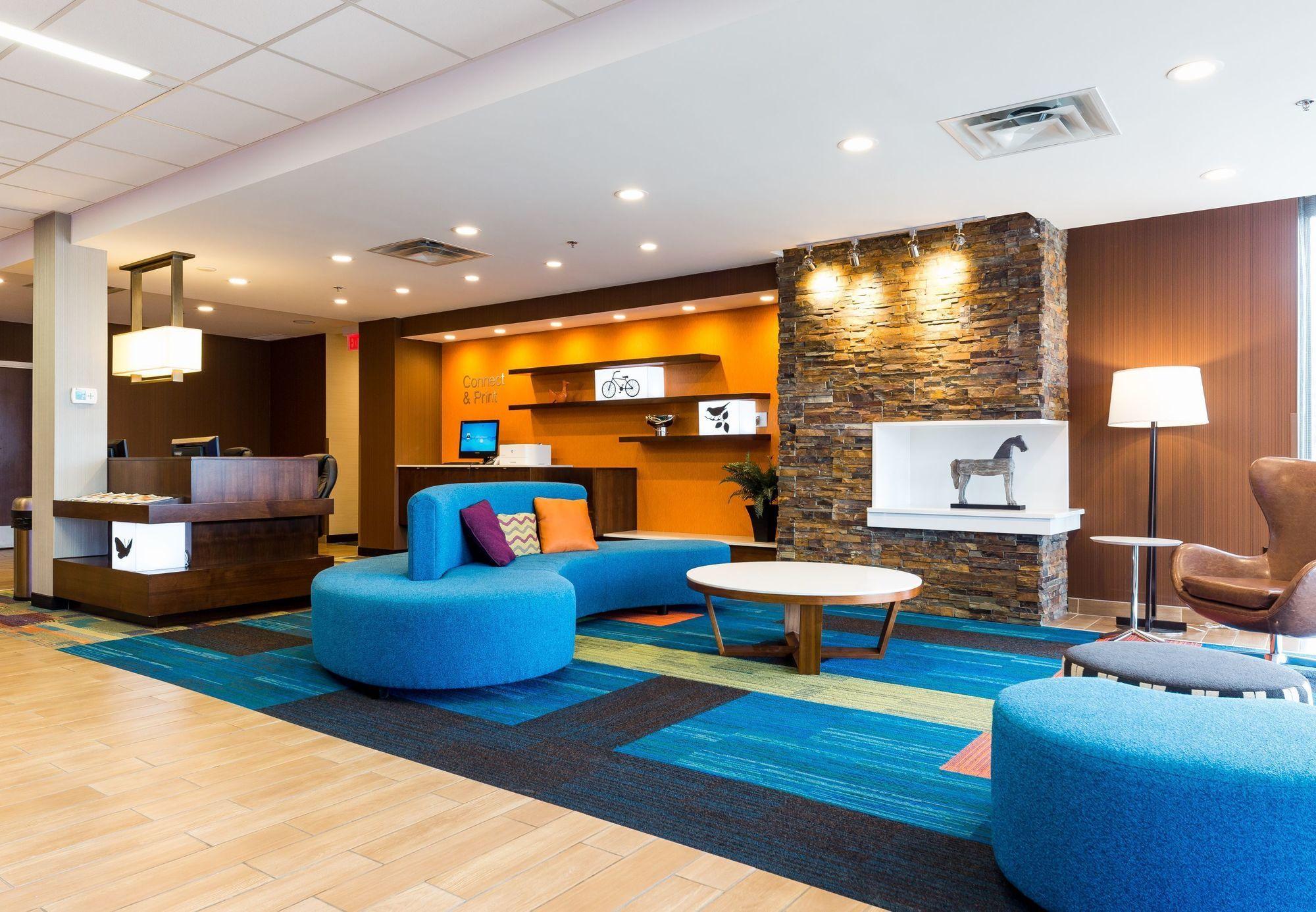 Fairfield Inn & Suites By Marriott Edmonton North מראה חיצוני תמונה
