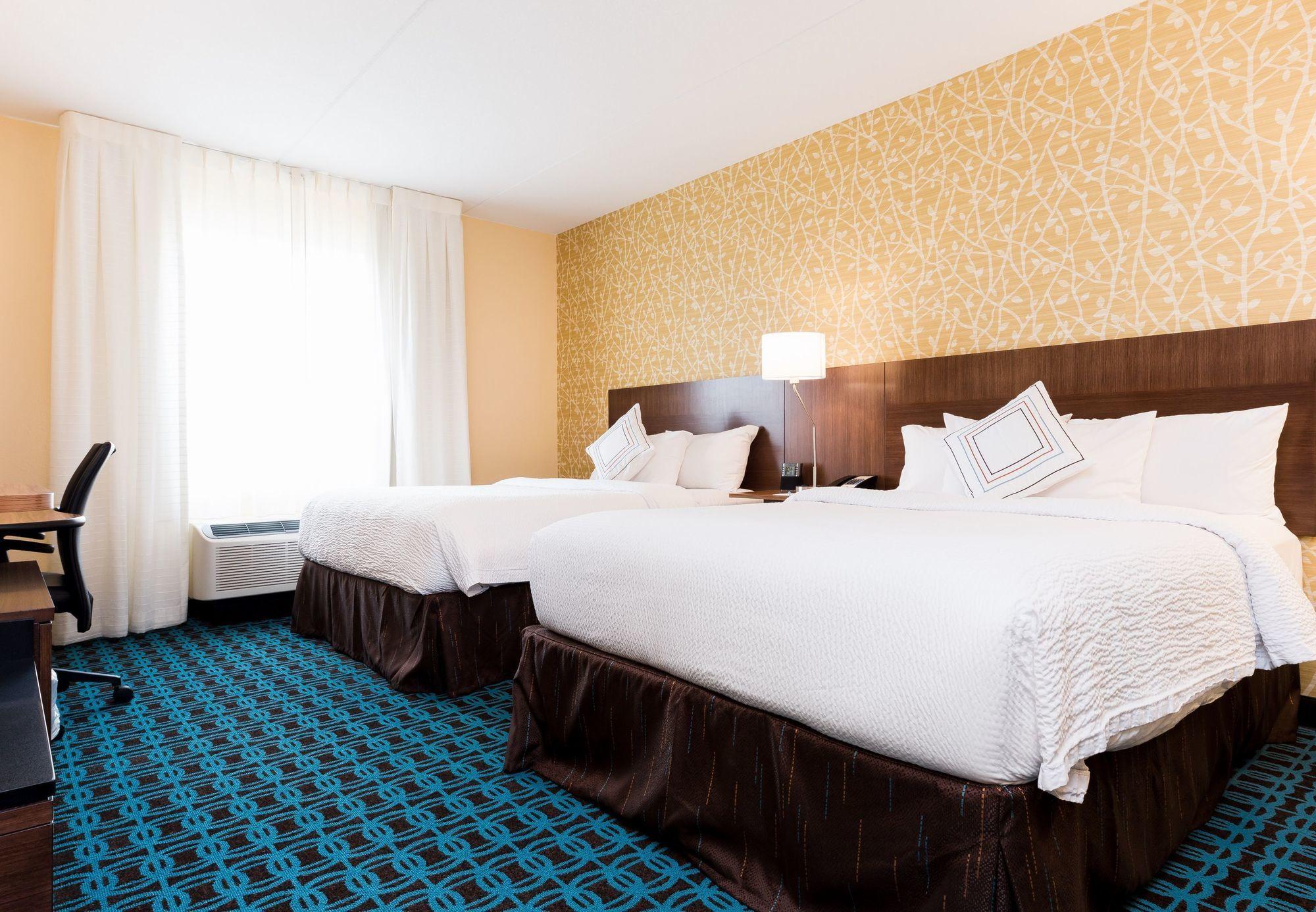 Fairfield Inn & Suites By Marriott Edmonton North מראה חיצוני תמונה