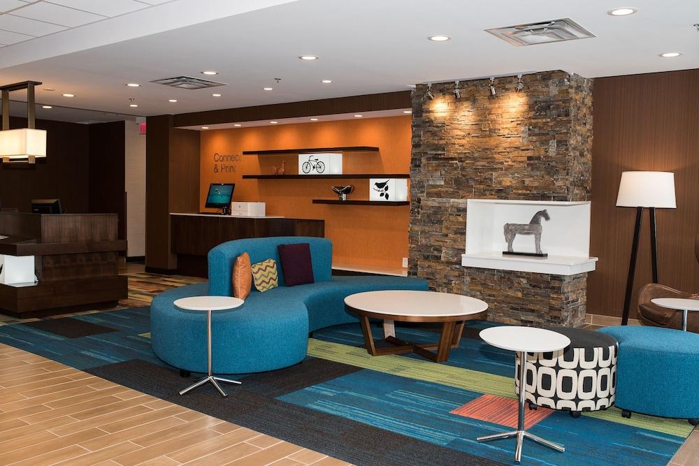 Fairfield Inn & Suites By Marriott Edmonton North מראה חיצוני תמונה